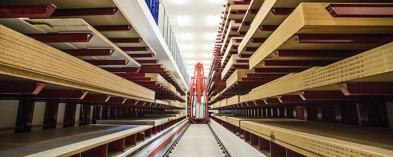 [Translate "Spain"] Automatic Cantilever racking